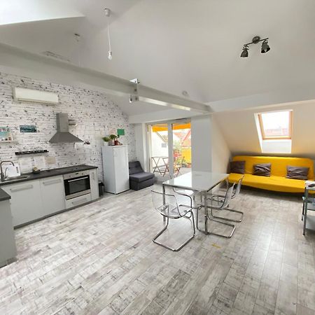 8X8 Tetoter Apartman Segedin Dış mekan fotoğraf